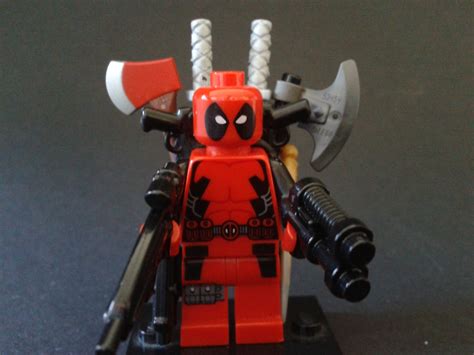 Wallpaper : robot, LEGO, Toy, machine, comics, Deadpool, marvel, mecha, weapons 2560x1920 ...