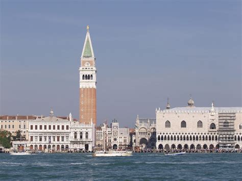 Scenes of Venice 3 Free Photo Download | FreeImages