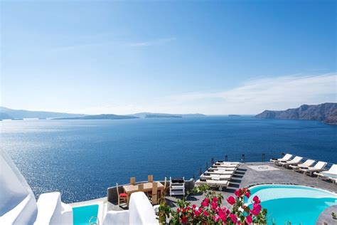 Iconic Santorini boutique hotel | Andronis Boutique Hotel