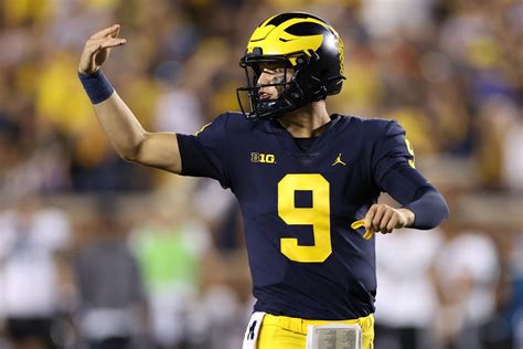 Jim Harbaugh names J.J. McCarthy Michigan’s starting QB - Maize n Brew