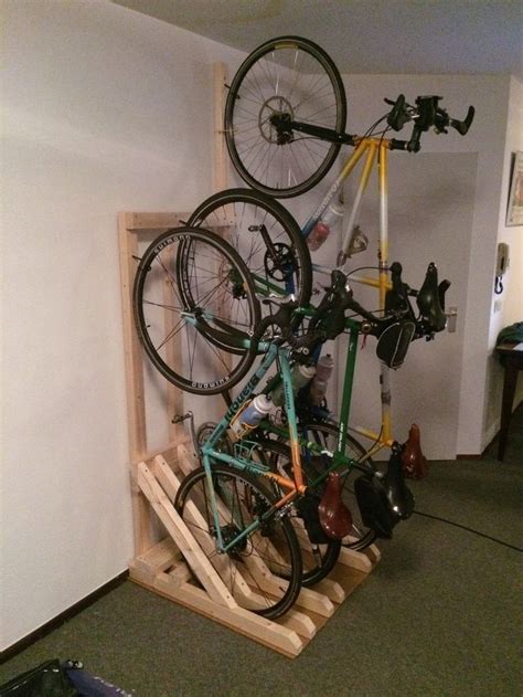 Vertical Bike Rack From 2x4s | Save a steel Explorer | Rangement vélo garage, Rangement vélo ...