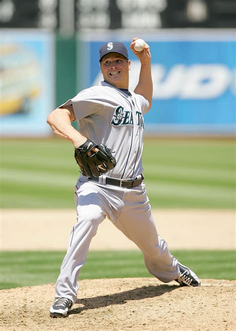 2011 MLB Predictions: Zack Greinke and the 10 Biggest Pitching Busts ...