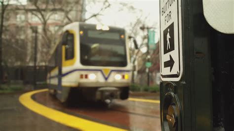 How to get parking for the Kings vs. Warriors playoff game | abc10.com