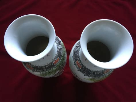 Fine Antique Chinese Famille Rose Vases – 1 Pair – Elite Collectible