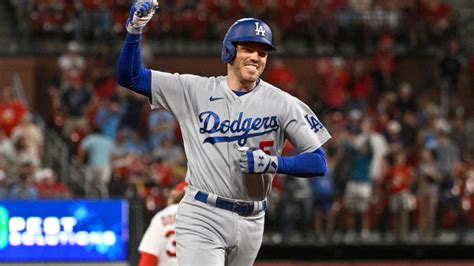 Freddie Freeman hits 300th home run: Dodgers star gets to milestone in ...