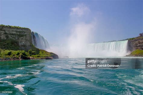 Horseshoe Falls Niagara Falls High-Res Stock Photo - Getty Images