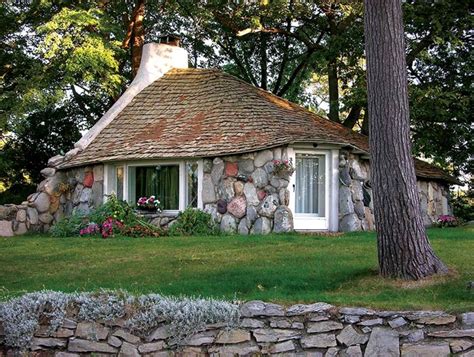 Mushroom Houses of Charlevoix, Michigan Stone Cottages, Stone Houses, New England Colonial ...