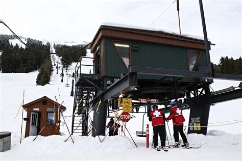 Turner Mountain Ski Area Prepares for Opening Day - Flathead Beacon