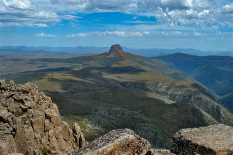 Barn Bluff as seen from Cradle Mountain summit • Pegs on the Line