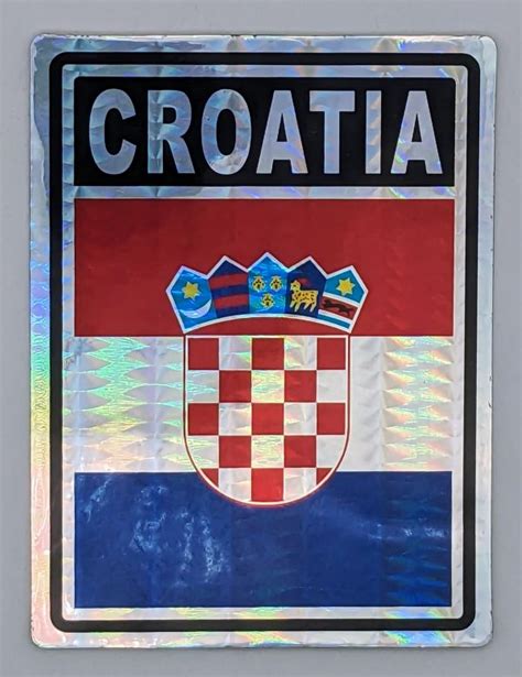 Croatia w/ Crown 3×4 Sticker – Flag Matrix