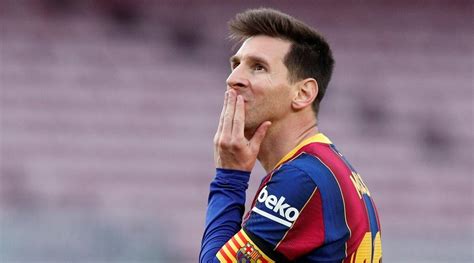 Lionel Messi to Barcelona now depends on Frenkie de Jong request ...