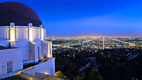 Griffith Observatory Offers Extensive Online Programs During Pandemic - Los Angeles Society Page