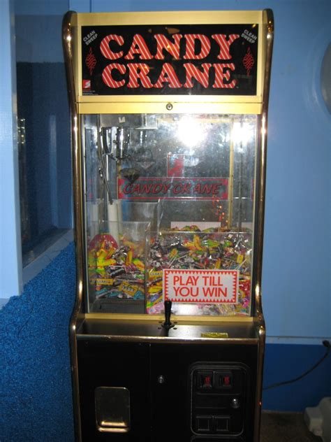 Claw Game, 21st Bday Ideas, Claw Machine, School Events, Tabletop Games, Candy Machine, Arcade ...