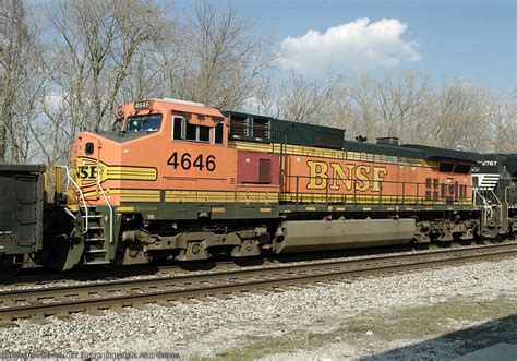 BNSF C44-9W 4646