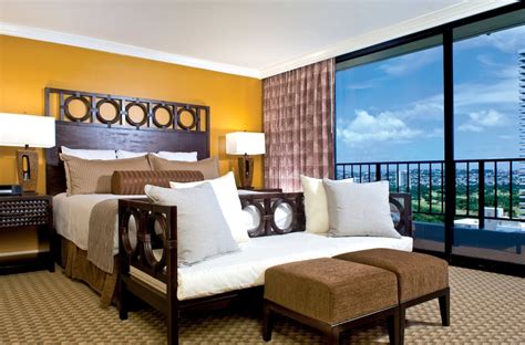 Club Wyndham Royal Garden at Waikiki Honolulu, Hawaii, US - Reservations.com