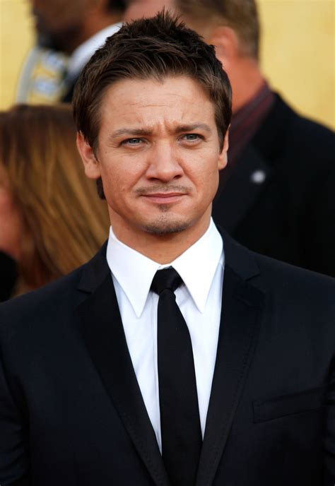 Jeremy Renner Biography, Jeremy Renner's Famous Quotes - Sualci Quotes 2019