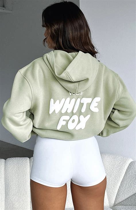 Fast fashion giant White Fox Boutique is sensationally called out for 'copying designs' of niche ...