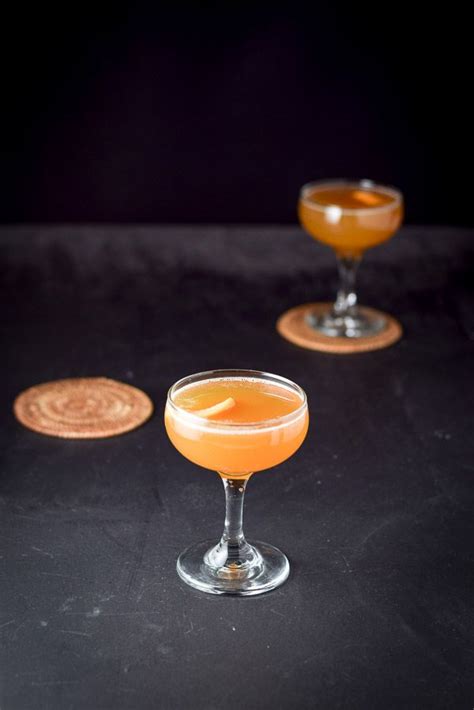 This delicious bourbon brown derby cocktail is easy to make. You serve ...