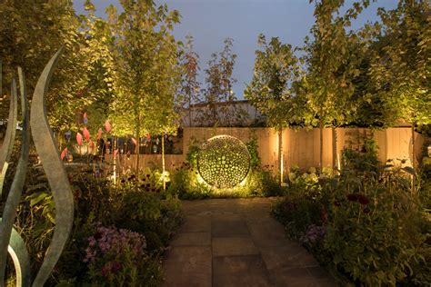 Garden Lighting Ideas - John Cullen Lighting