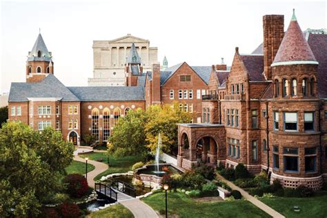 St. Louis University (St. Louis, Missouri, USA)