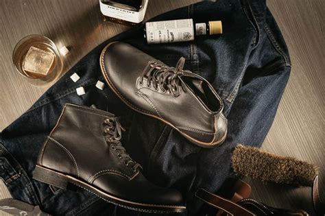 Red Wing Boots Sizing Guide: How Should Red Wing Boots Fit?