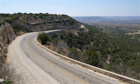 Scenic TX 290 through Sheffield, Texas – TakeMyTrip.com