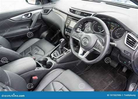 Nissan Qashqai 2017 Interior Editorial Photo - Image of luxury, wagen ...