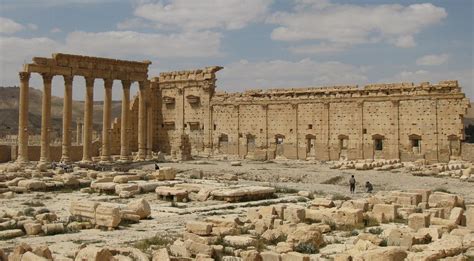 MAA19666_005_IMG_2700 | Palmyra - Temple of Bel - colonnaded… | Flickr