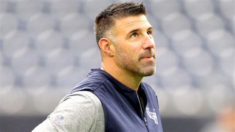 Mike Vrabel agrees to become new head coach of Titans