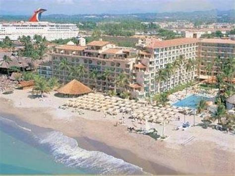 Crown Paradise Golden in Puerto Vallarta - Room Deals, Photos & Reviews