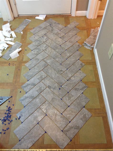 DIY Herringbone [Peel-n-Stick] Tile Floor | Grace + Gumption | Herringbone tile floors, Vinyl ...