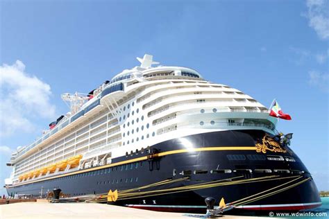 Disney Fantasy Cruise Ship - Disney Cruise Line Information