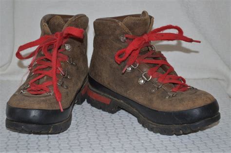 Raichle Hiking Boots – Women’s 8 -8 1/2 – Haute Juice