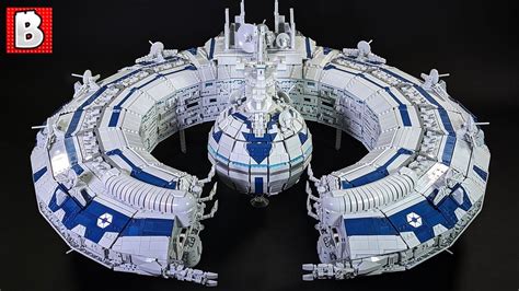 Massive LEGO Star Wars Lucrehulk Droid Control Ship! 17,000+ Parts