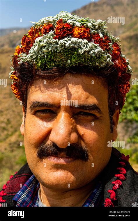 Traditional culture of middle east hi-res stock photography and images - Alamy
