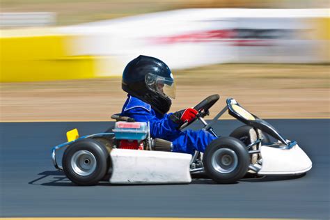 The Best Go-Kart Protective Gear For Kids: A Parent’s Guide - FLOW RACERS