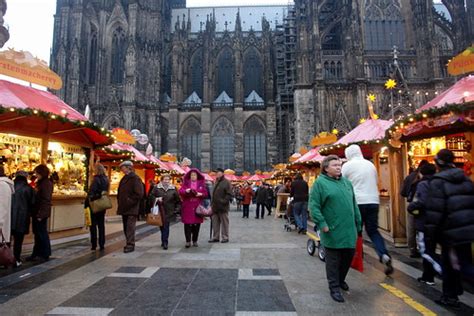 Christmas market under the Dom in Koln | Taken this afternoo… | Flickr