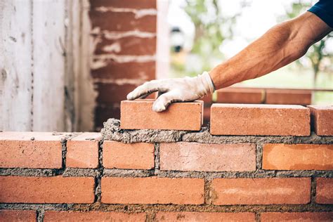 How Much Does A Brick Wall Cost To Build In 2024? | Checkatrade