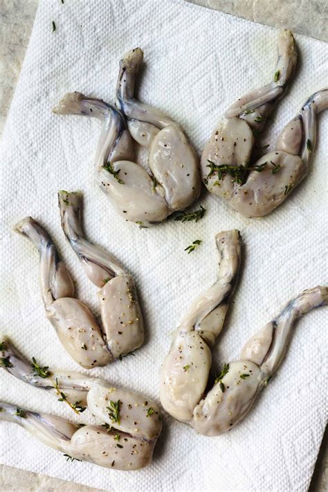 Frog Legs Recipe - The Foreign Fork