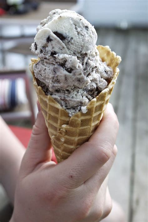 Oreo Ice Cream | Recipe | Oreo ice cream, Frozen dessert recipe, Ice cream cookies