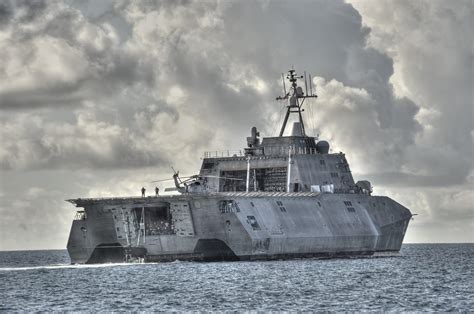 USS Mobile (LCS-26) [4284x2844] : r/WarshipPorn