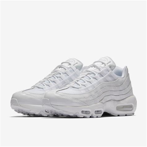 Womens Shoes - Nike Womens Air Max 95 - White - 307960-108