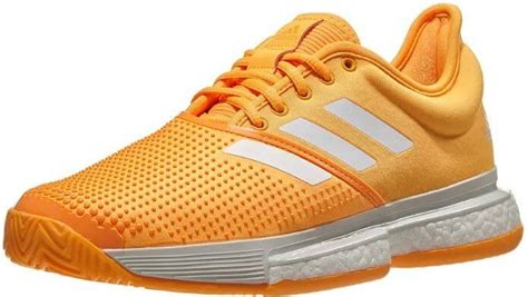 11 Best Tennis Shoes For Wide Feet [Buyers Guide]