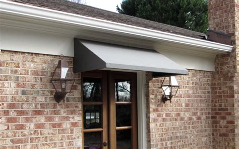 Add new look to your exterior by using door awnings – TopsDecor.com