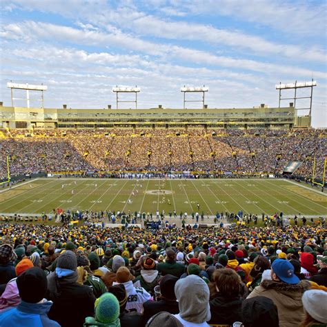 Green Bay Packers: The 25 Greatest Games at Lambeau Field | News ...