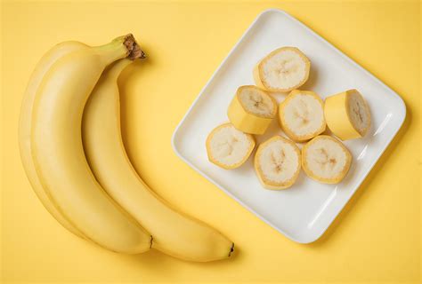 Bananas: 6 Health Benefits and Nutrition Facts - eMediHealth