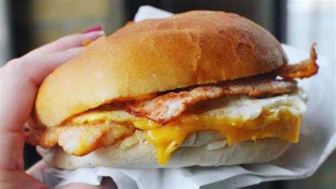 Hogtown on a bun: How peameal bacon became Toronto’s signature food ...