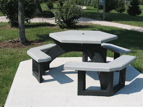 Hex Picnic Table | Recycled Plastic | 3-Seats or ADA Accessible