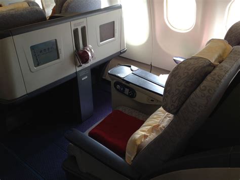 Review: Air China A330 Business Class from Taipei to Beijing - Live and ...