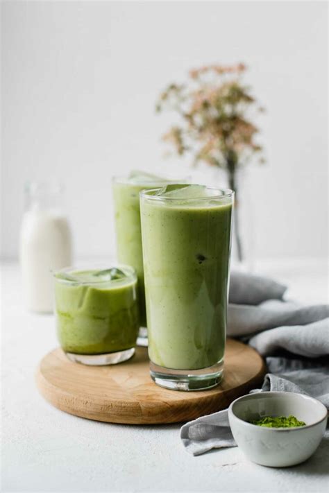 5-Minute Iced Green Tea Matcha Latte - Jar Of Lemons